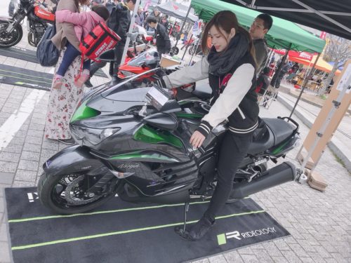 1a962a51-f2a2-4f63-ac2f-27e612792377